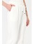 Kadın Paça Arkası Lastikli Cepli Eşofman Pantolon Beyaz 4