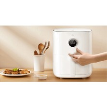 Xiaomi 3.5 Lt 1500W LED Ekranlı Otomatik Kapanma Özellikli Çıkarılabilir Hazneli Yağsız Airfryer Fritöz