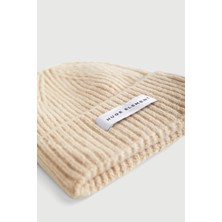 Huge Beanie - Yellow