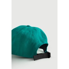 Huge Cap