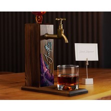 Bk Gift Kişiye Özel Kabartma Isimli Tarihli Landscape Tasarımlı Musluklu Ceviz Ahşap Şarap Standı-2, Viski Çeşmesi, Babaya Hediye, Içecek Dispenseri