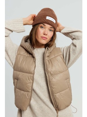 Huge Beanie - Brown