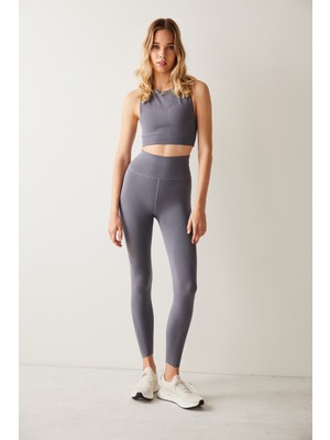 Penti Gri Hafif Destek Kapsız Seamless Sporcu Sütyeni