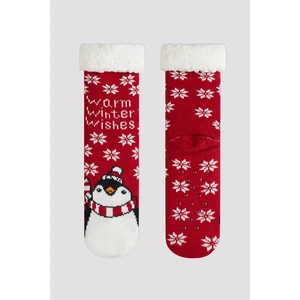 Warm Winter Wishes Slogan Baskılı Kırmızı Soket Çorap