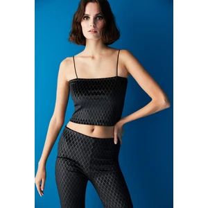 Siyah İnce Askılı Simli Kısa Atlet