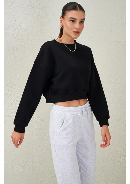 Tena Moda Kadın Siyah Bisiklet Yaka Üç Iplik Oversize Crop Sweatshirt