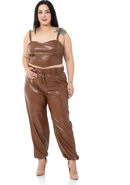Büyük Beden Paçası Büzgü Detaylı Deri Kahverengi Pantolon fiyatları
