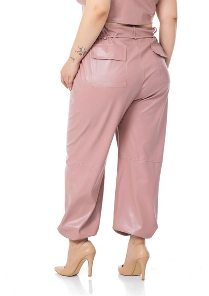Büyük Beden Paçası Büzgü Detaylı Deri Pudra Pantolon modelleri