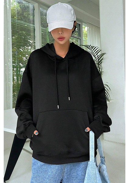 Kadın Siyah Düz Kapüşonlu Oversize 3 Iplik Şardonlu Salaş Bol Kesim Hoodie Sweatshirt