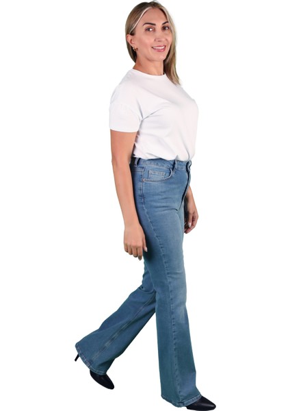 Kadın Geniş Paça Kot Pantolon modelleri