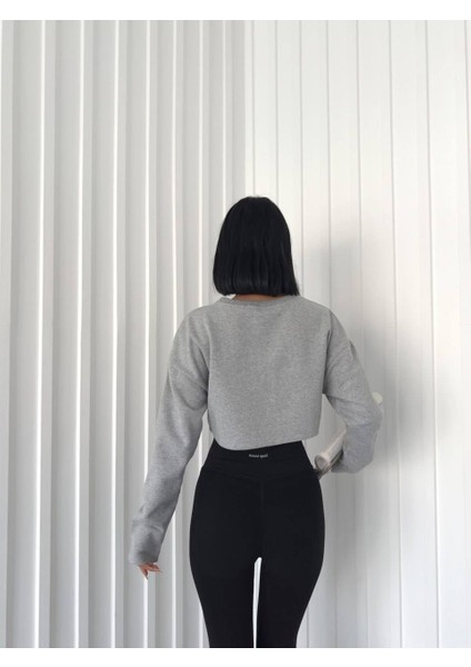Kadın Bisiklet Yaka Oversize Sweatshirt Crop fiyatları
