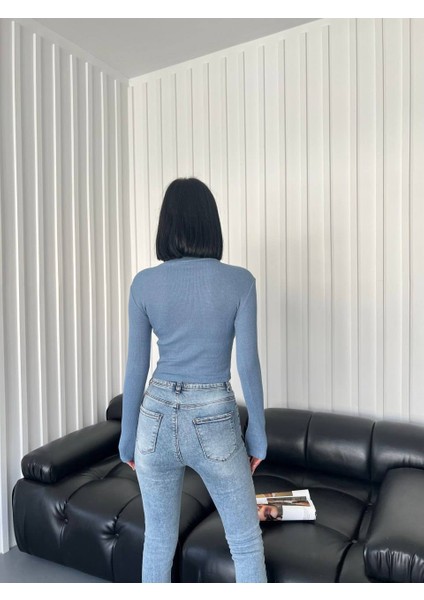 Kadın Yarım Fermuarlı Fitilli Crop Bluz fiyatları
