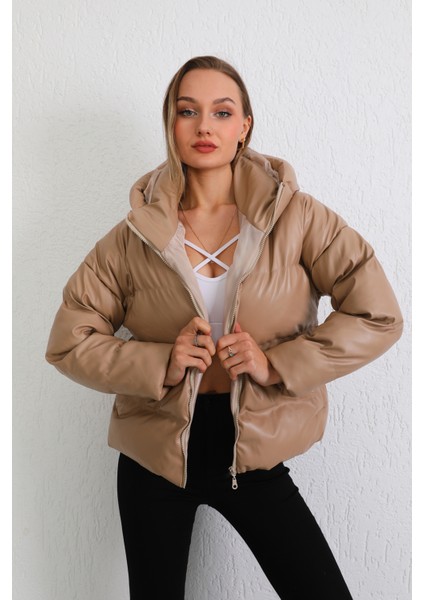 Kadın Bej Deri Kapüşonlu Şişme Mont