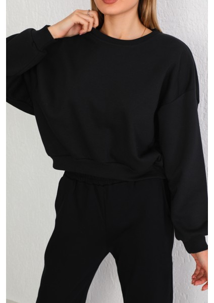 Kadın Siyah Oversize Crop Sweatshirt fırsatları