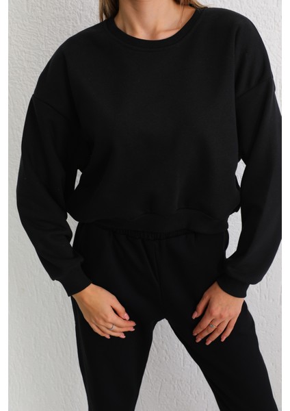 Kadın Siyah Oversize Crop Sweatshirt indirimleri