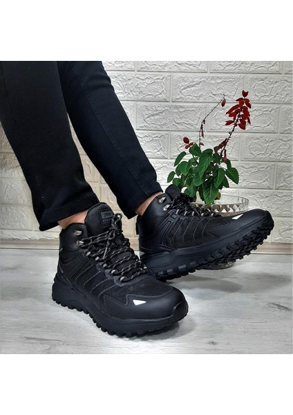 28680 Siyah Waterproof Kaymaz Taban Erkek Bot
