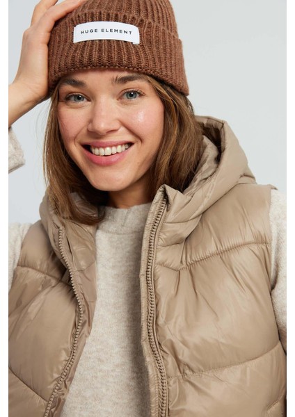 Huge Beanie - Brown