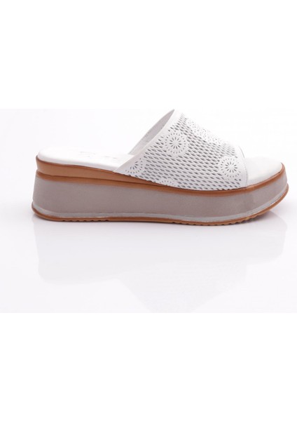 2000 Kadin Terlik fiyatları