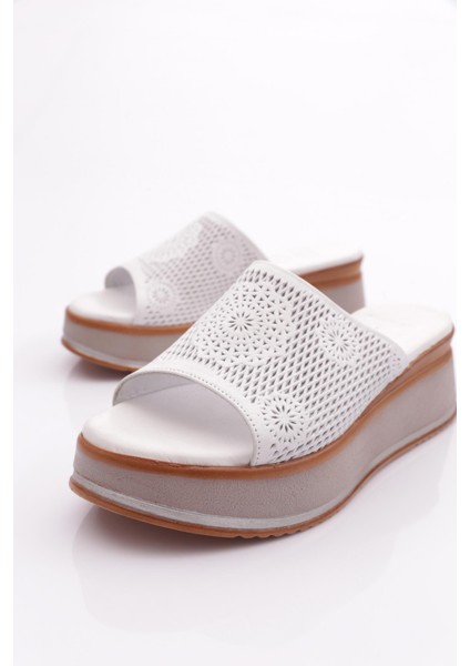 2000 Kadin Terlik fırsatları