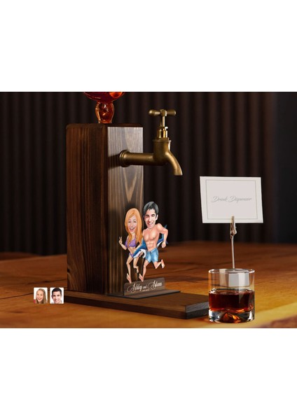 Gift Kişiye Özel Sevgililer Karikatürlü Musluklu Ahşap Viski Standı-4, Viski Çeşmesi, Doğum Günü Hediyesi, Içecek Dispenseri modelleri