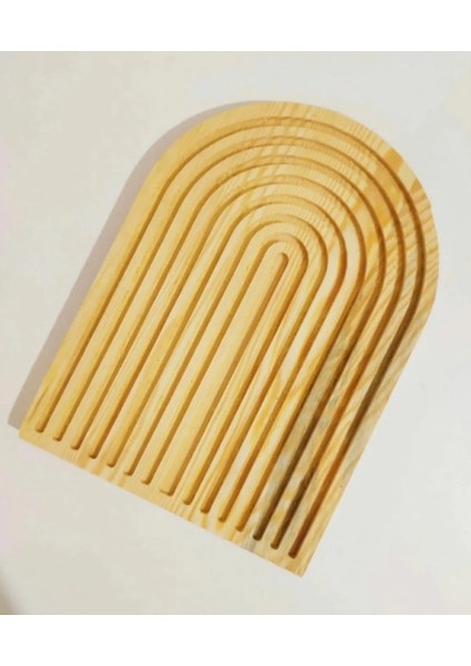 Ahşap Oymalı Yarım Gökkuşağı Kesme Tahtasi