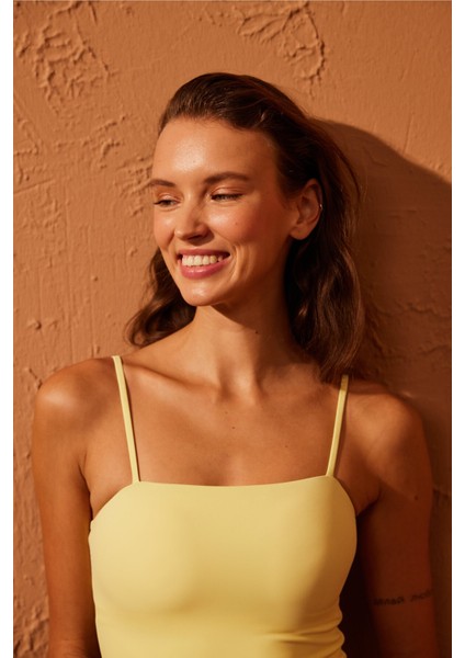 Basic Clean Straplez Sarı Mayo fırsatları