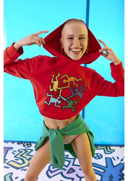 Active Crop Sweatshirt -Keith Haring Koleksiyonu