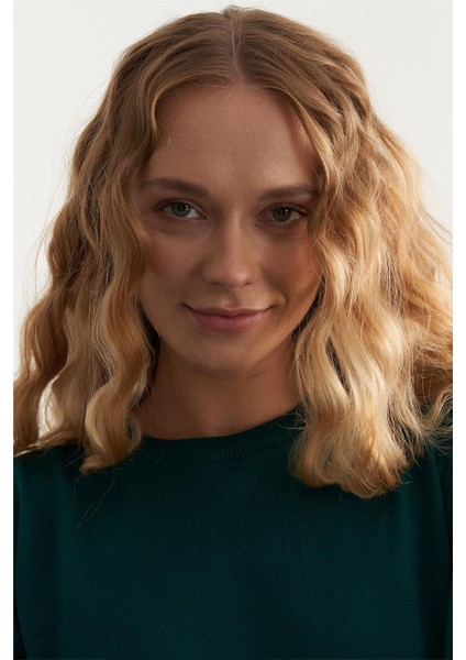 Kadın B Yaka Yeşil Kazak modelleri