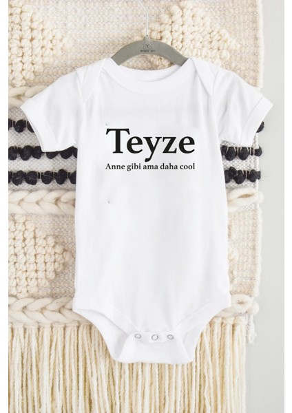 Teyze Baskılı Bebek Alttan Çıtçıtlı Yazılı Body Zıbın - Beyaz