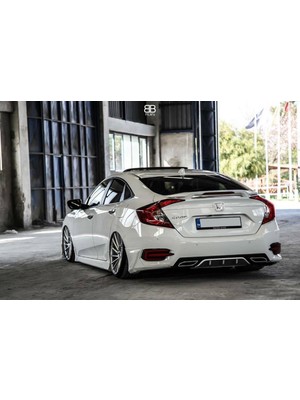 Honda Civic FC5 Difüzör 2016 2017 Model Plastik