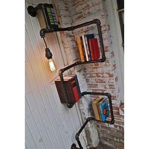 Metal Su Borusundan Retro Işıklı Kitaplık