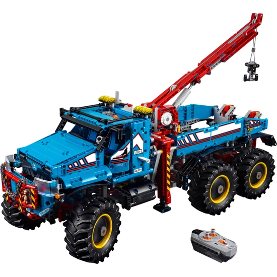 LEGO Technic 42070 6 x 6 Çekici Arazi Kamyonu