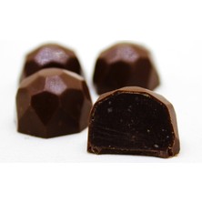 Dark Brown 1000 Gr Dökme Fındık Parçacıklı Sargılı Kristal Sütlü Çikolata