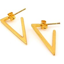 Solfera Üçgen Şekilli Altın Rengi Sarı Çelik Unisex Küpe E787