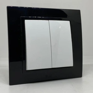 Zena Komütatör Çerçeveli Ikili Anahtar Priz Siyah Beyaz Renkli