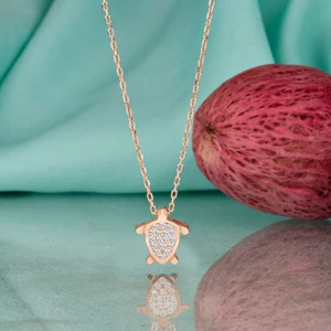 Gümüş Kolye  Swarovskı Taşlı Kaplumbağa Temalı Kadın Rose Kaplama Kolye