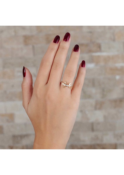 Zirkon Taşlı Kertenkele Tasarım Gold Renk 925 Ayar Gümüş Kadın Yüzük modelleri