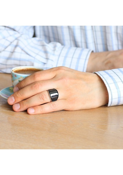 Zirkon Taş Işlemeli Siyah Bombeli Oniks Taşlı 925 Ayar Gümüş Erkek Yüzük fiyatları