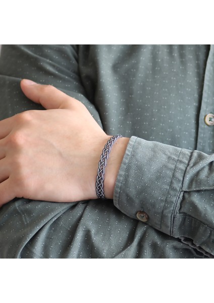 El Işçiliği Siyah-Beyaz 1000 Ayar Gümüş Kazaz Bileklik fırsatları