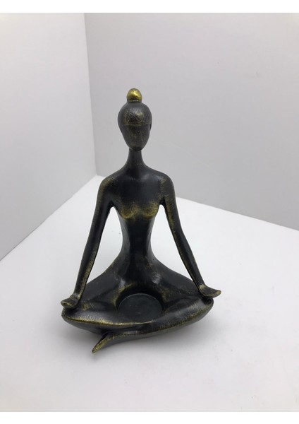 Yogacı Kadın Heykeli
