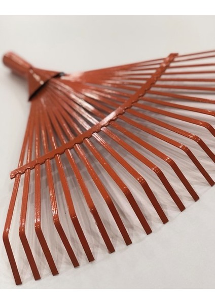 Metal Çim Yaprak Tırmığı 22 Diş