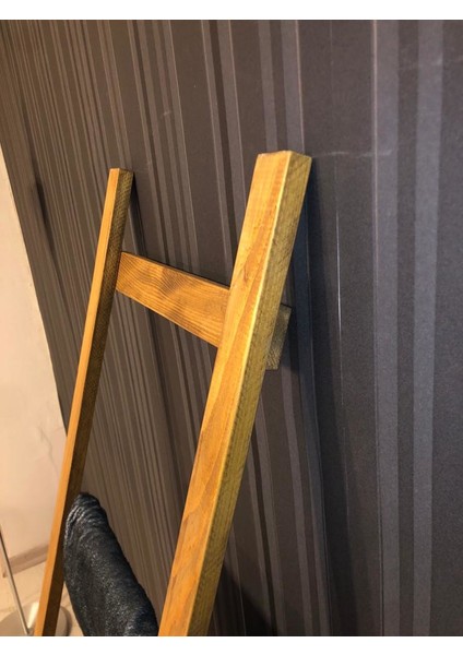 Ahşap Merdiven Havluluk