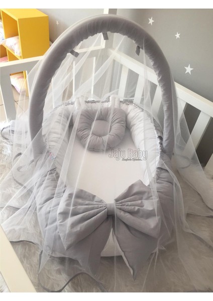 Gri Cibinlik ve Oyuncak Askılı Lüx Tasarım Babynest