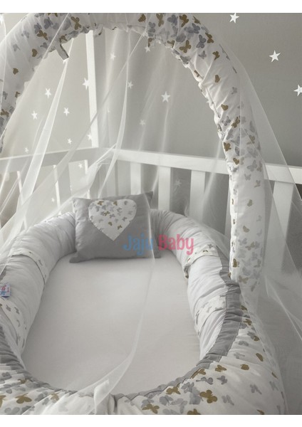 Gri Kelebek Desenli Cibinlik ve Oyuncak Askılı Lüx Tasarım Babynest