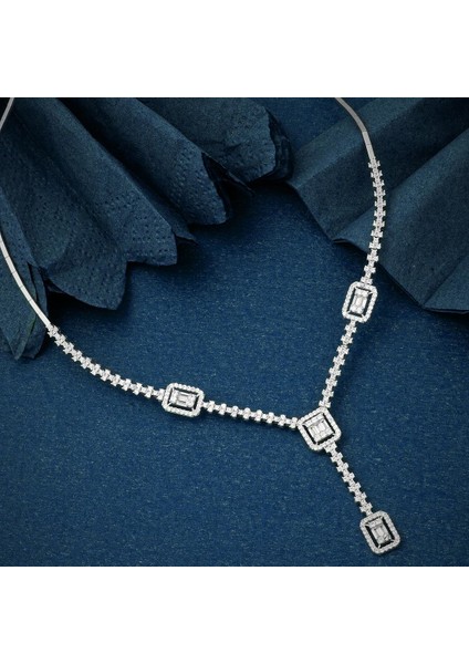 Baget Taşlı Beyaz Altın Set indirimleri