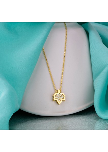 Gümüş Kolye Swarovskı Taşlı Çınar Yaprağı Temalı Altın renk Kaplama Bayan Kolye