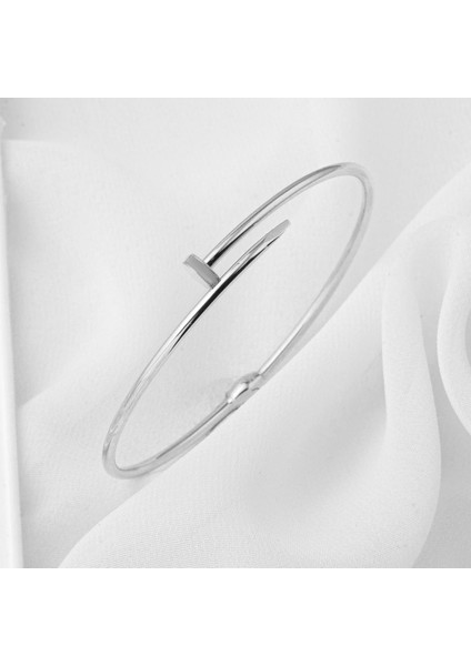 Çivi 14 Ayar Beyaz Altın Bilezik modelleri