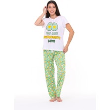Bak's Store Kadın Beyaz Yeşil Love Avakado Baskılı Tşort Pantolon Takımı