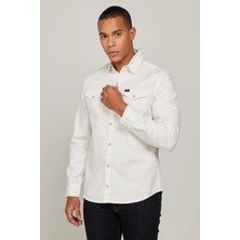 Lee Regular Fit Ekru Erkek Gömlek L232380102