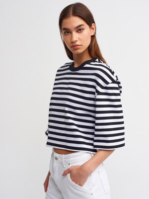 Dilvin 30282 Çizgili Bisiklet Yaka Crop Tshırt